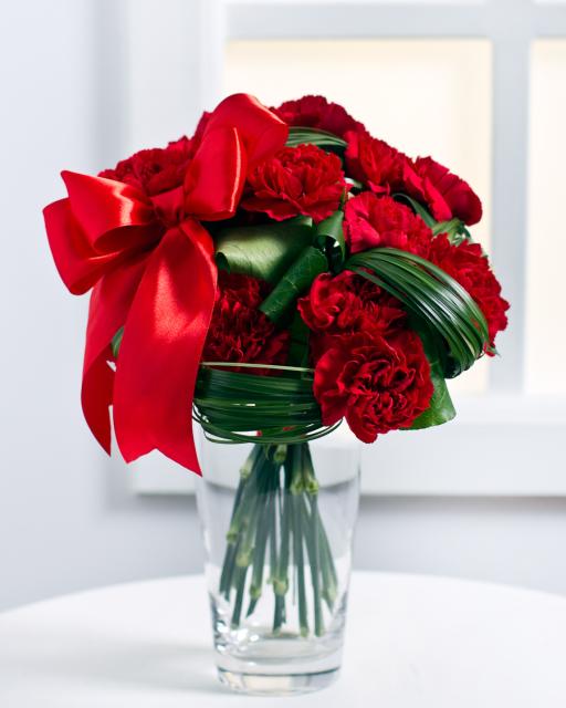 Lovely Bouquet of Red Carnations 